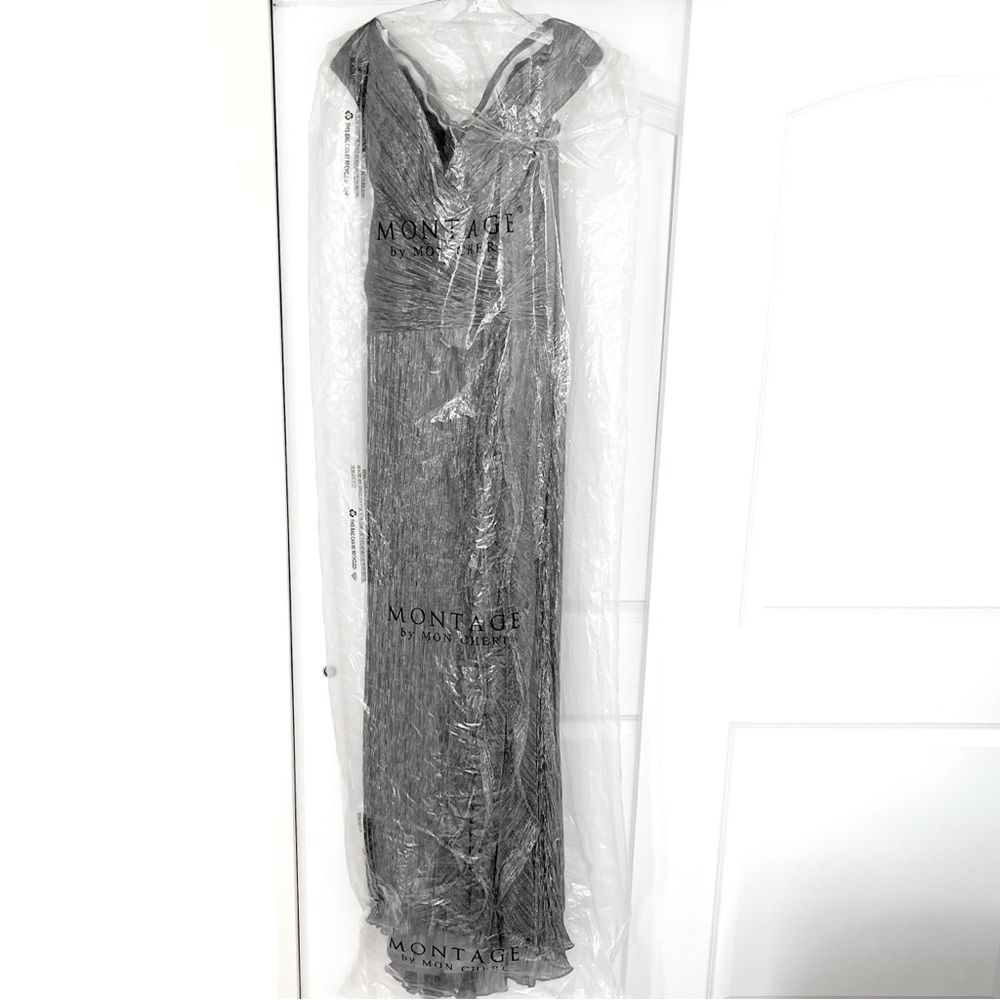 Elegant Mon Cheri Evening Gown! - Picture 7 of 7
